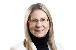 Headshot of Heather Smith
