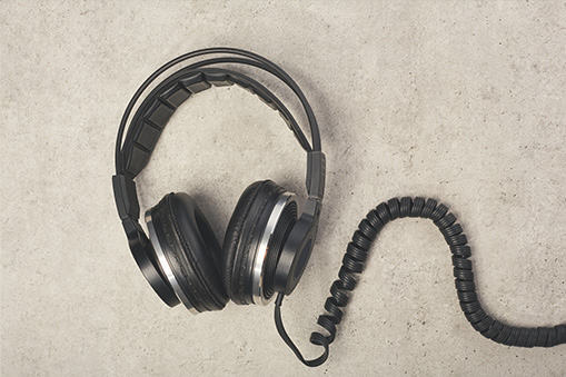 IU June 2024 - Bull and bear - Blog tile