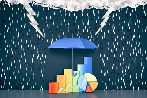 IU Aug 2025 - Using options to protect sharemarket gains - Email tile