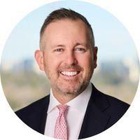 Headshot of Ross Lees