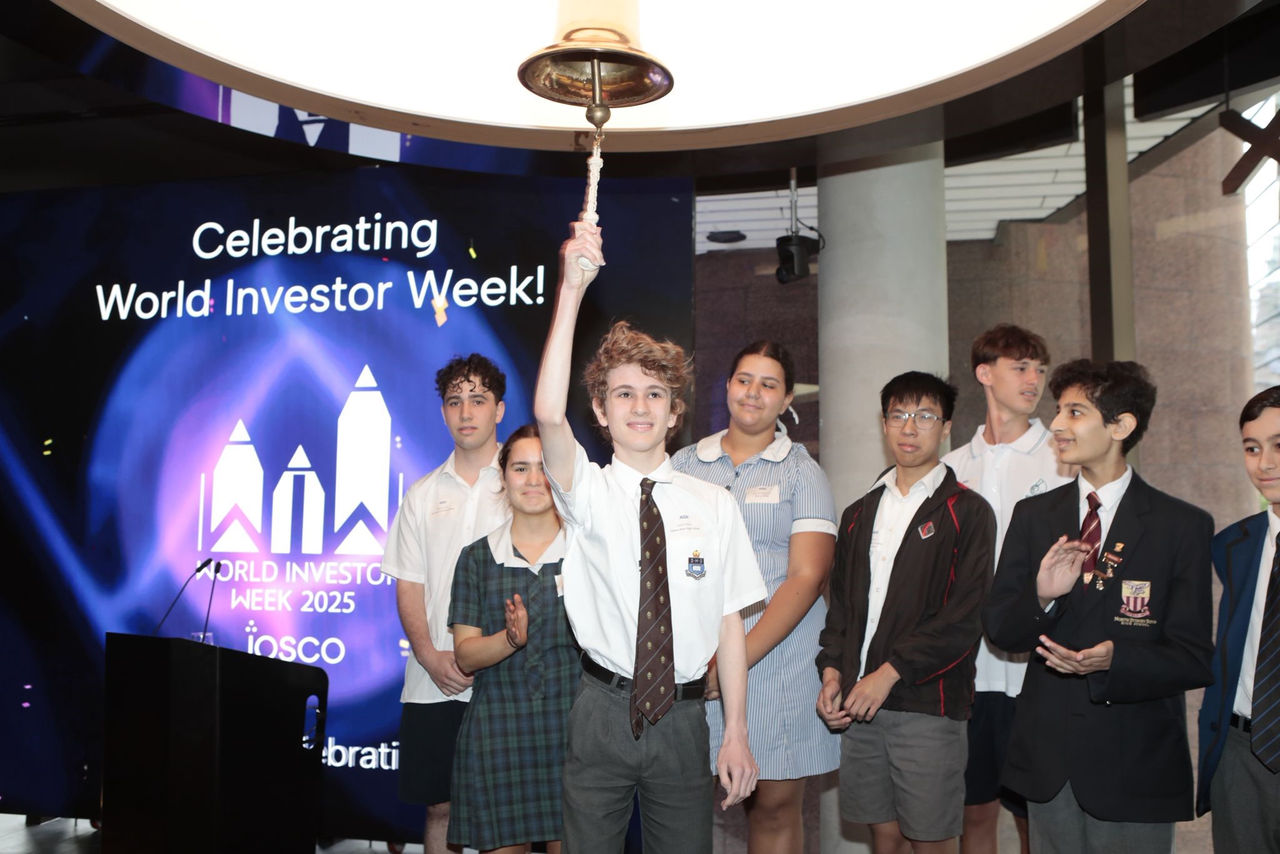 2025 Ring the bell - NSW Game 1 winner ringing bell