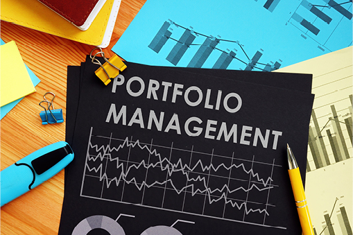IU May 2025 - Five tips for portfolio monitoring - Blog tile