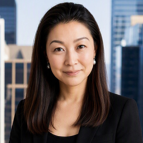Julia Lee